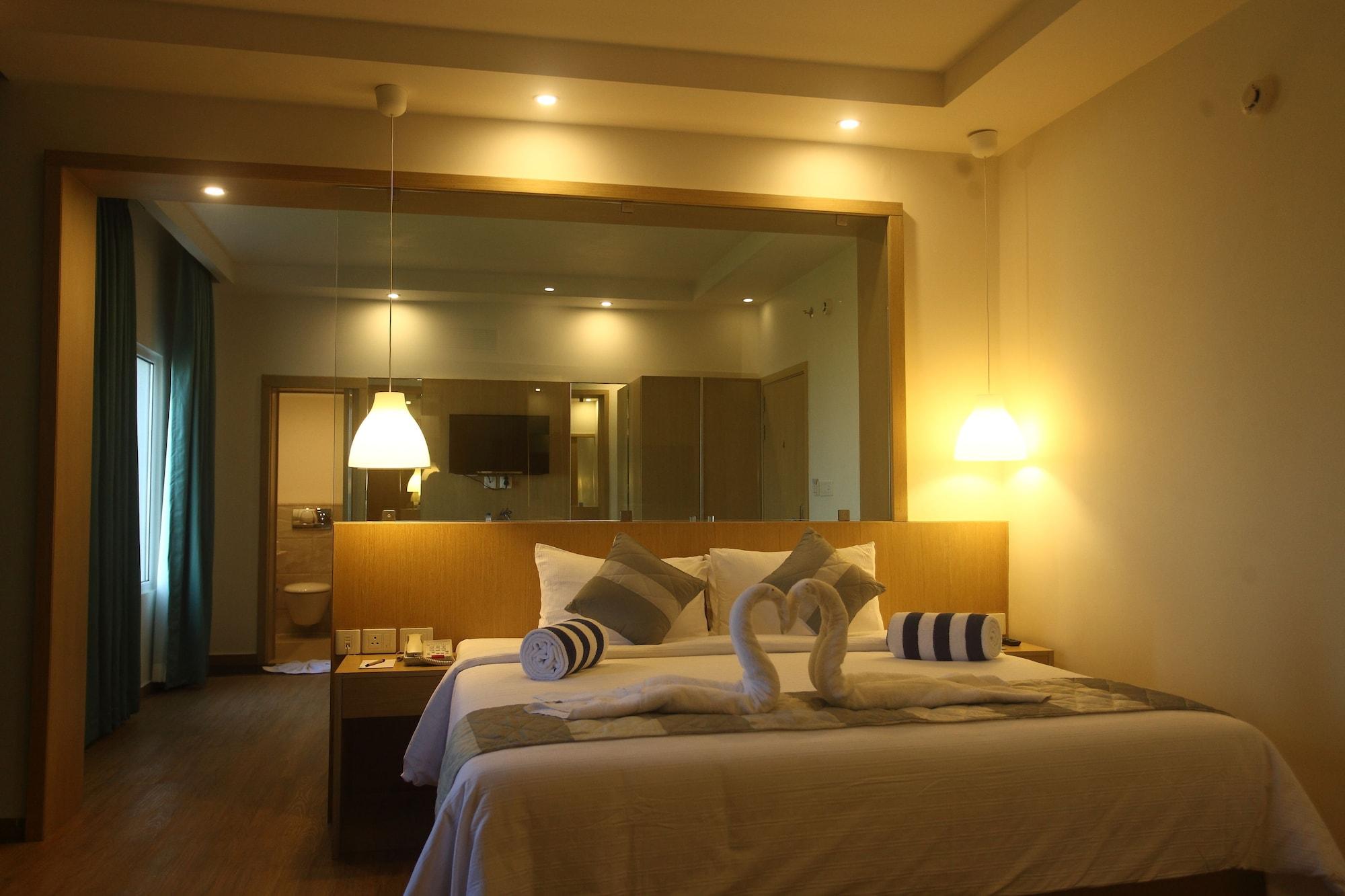 Ginger Kochi Mg Road Hotel Exterior photo